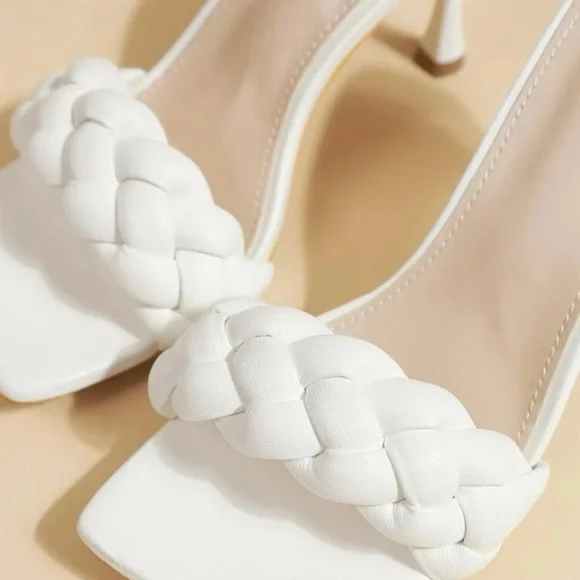 Shein - White Slip On Heels - Picture 3 of 3